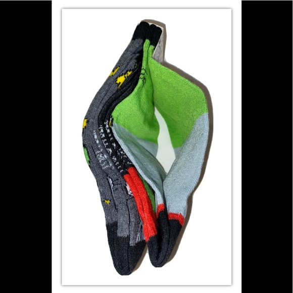 Bugs Daffy Marvin Sylvester Crew Socks 2Pair Men 6-12  Black Looney Tunes WB NEW - Picture 5 of 12